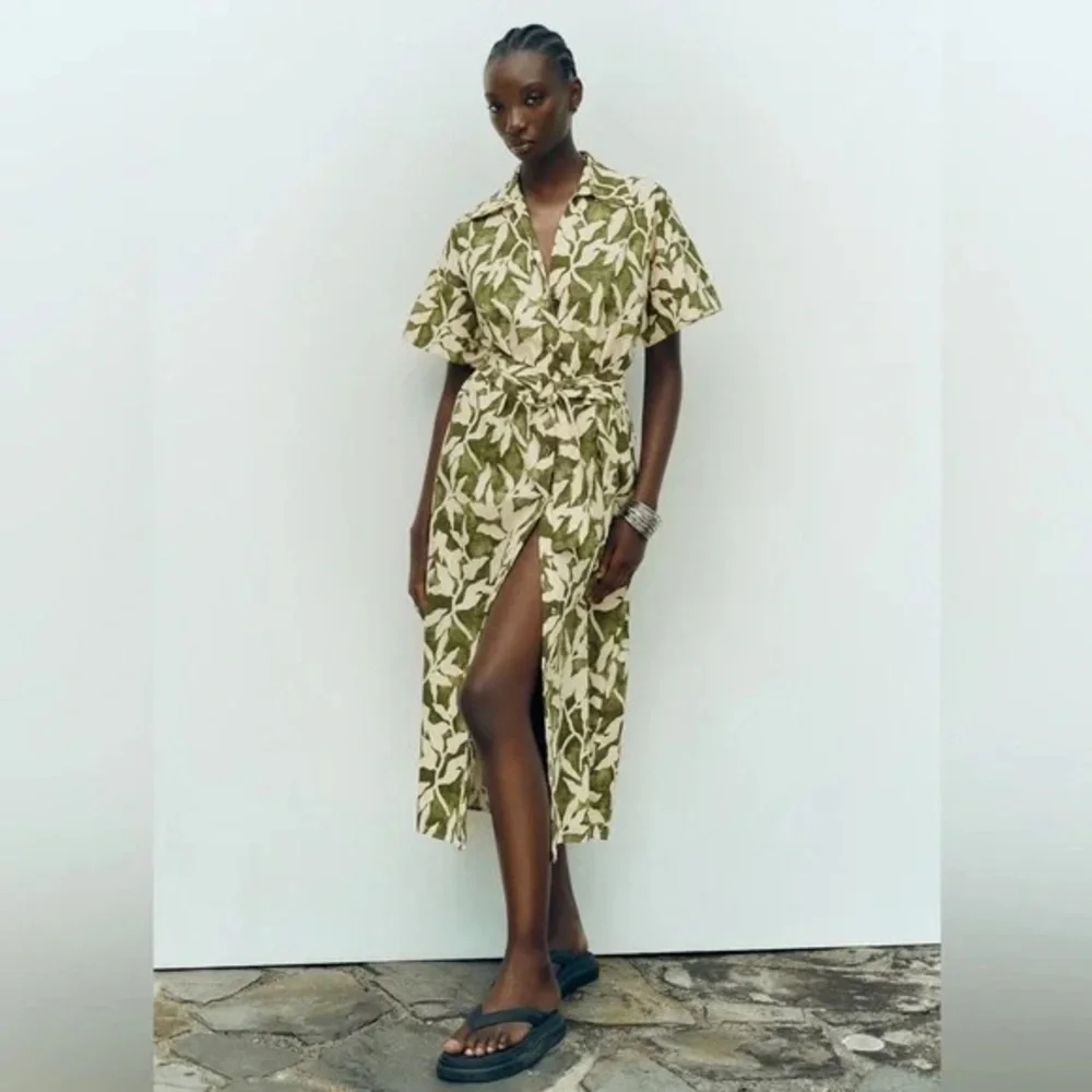 ZARA Midi Shirt Dress Floral Print Poplin With Gold Buttons and Belt - Picture 2 of 8